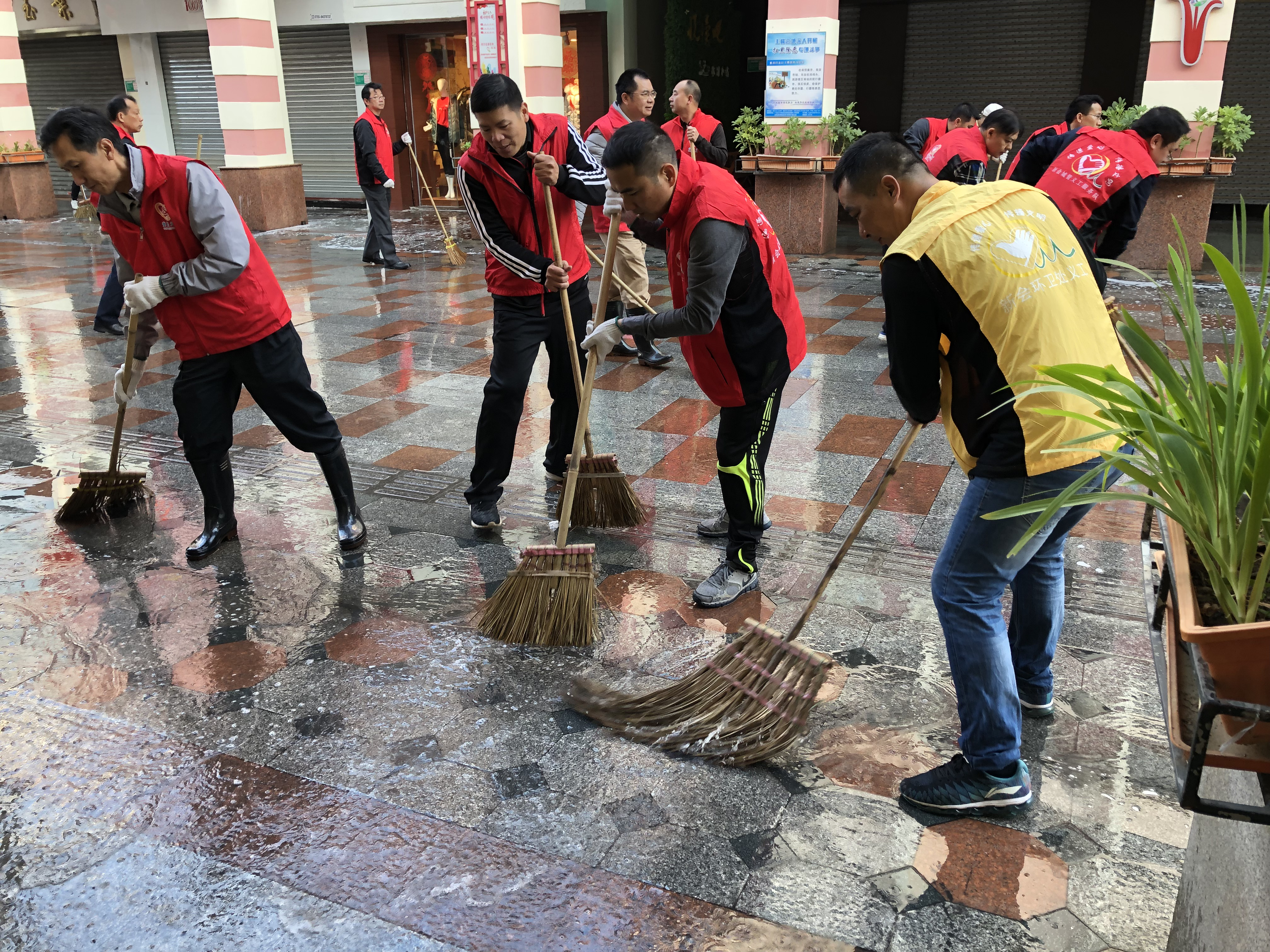 图片2.png 图片2.png