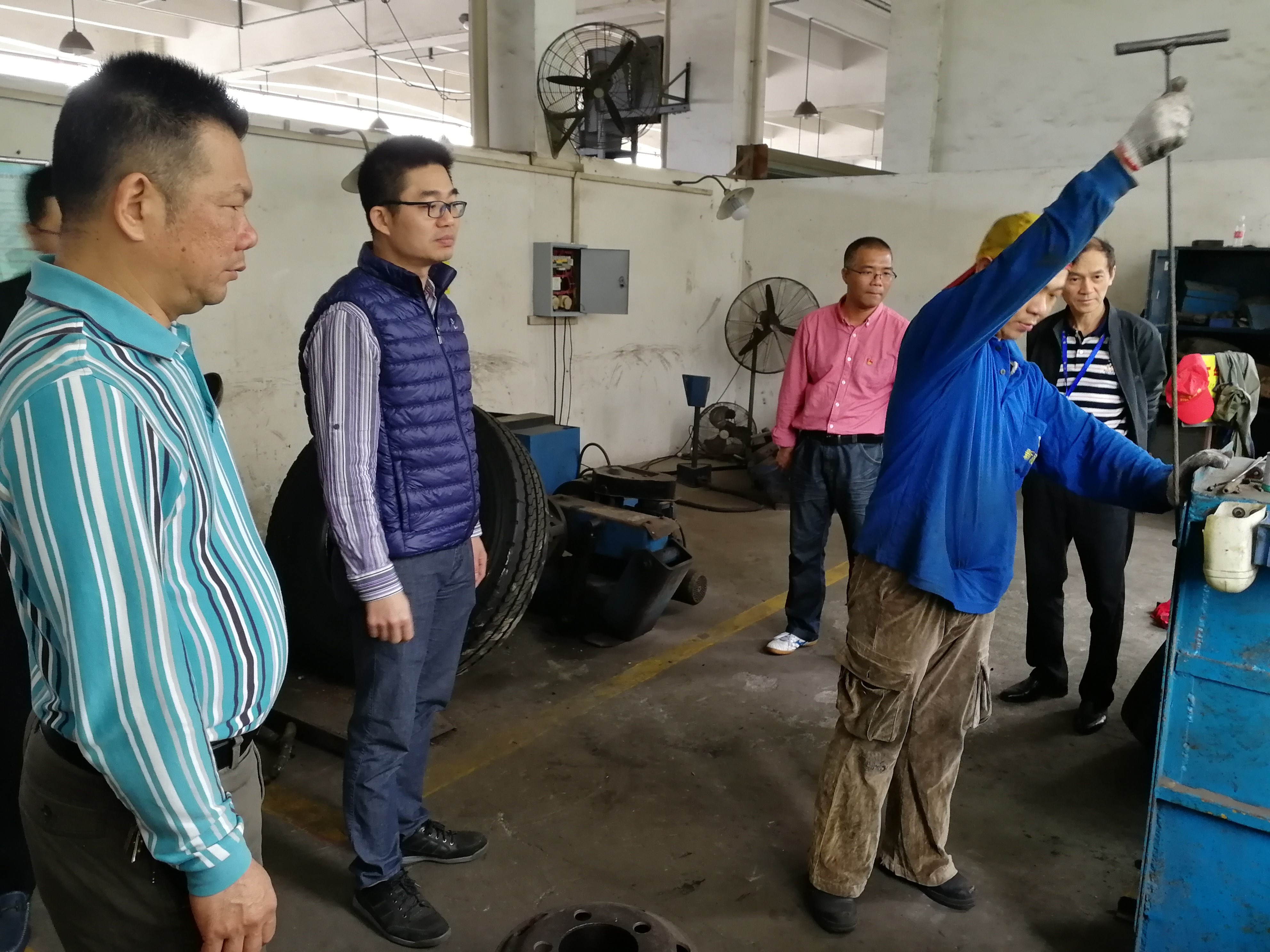 888989.jpg 888989.jpg